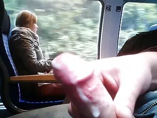 Rijpe Catrina Costa laat haar harige kutje plezieren met vingers en sm seks filmpjes lul