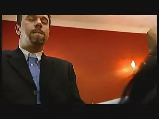 Mirei Yokoyama gebruikt sm bondage films speelgoed om haar verlangens te stimuleren
