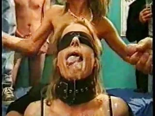 Rijpe hunk smeert sex sm film vagina