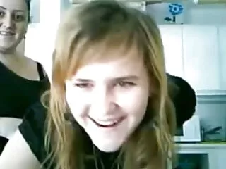 Kinky oma neukt met een harde sm sex film lul